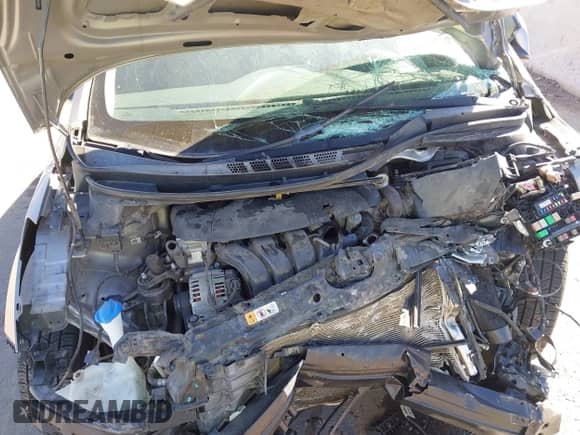 2015 Hyundai Elantra SE z VIN 5NPDH4AE2FH606617, wystawiony jako IAAI lot #43347992 z przebiegiem 110 281 mil mil oraz . Historia ofert i sprzedaży dostępna na DreamBid. Obrazek 10.