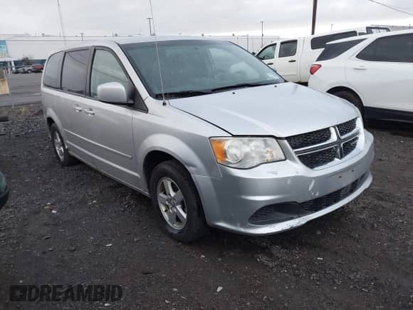 2011 Dodge Grand Caravan Mainstreet with VIN 2D4RN3DG4BR743239, listed as a IAAI auction lot 43437423 with 133,069 mi miles and . Bid and sale history available at DreamBid. Image 1.