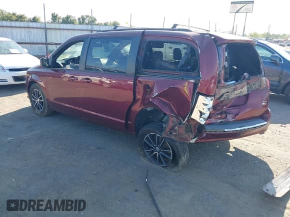 2018 Dodge Grand Caravan GT with VIN 2C4RDGEG7JR336746, listed as a IAAI auction lot 43191861 with 115,168 mi miles and . Bid and sale history available at DreamBid. Image 3.