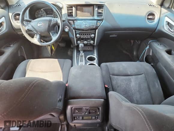 2016 Nissan Pathfinder S with VIN 5N1AR2MM1GC657820, listed as a Copart auction lot 64108355 with 160,558 mi miles and Clean title. Bid and sale history available at DreamBid. Image 8.