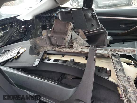 2014 BMW 3 Series 335i Gran Turismo xDrive with VIN WBA3X9C55ED153071, listed as a Copart auction lot 43015065 with 68,795 mi miles and Clean title. Bid and sale history available at DreamBid. Image 12.