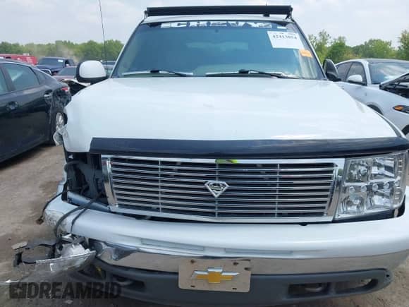2003 Chevrolet Tahoe LT с VIN 1GNEK13Z23J236168, выставлен на аукционе IAAI как лот 42413054 с пробегом 73 016 миль миль и . История ставок и продаж доступна на DreamBid. Изображение 12.