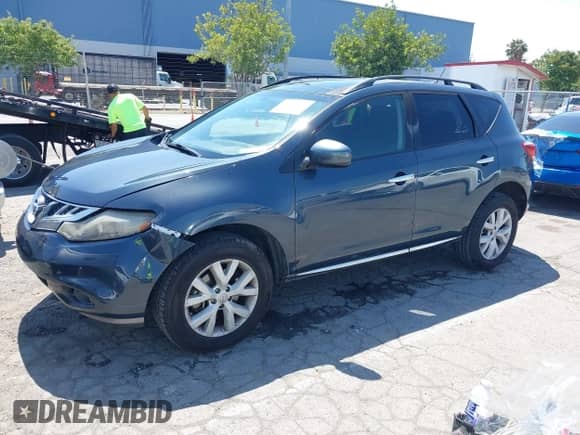 2011 Nissan Murano SL с VIN JN8AZ1MU0BW053105, выставлен на аукционе IAAI как лот 42398119 с пробегом 133 966 миль миль и . История ставок и продаж доступна на DreamBid. Изображение 2.