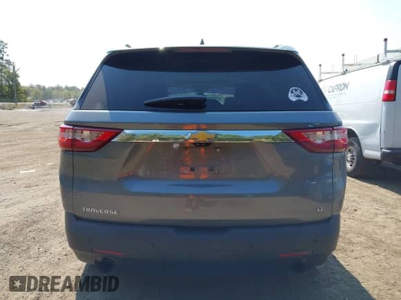 2020 Chevrolet Traverse LT z VIN 1GNERHKW0LJ256222, wystawiony jako IAAI lot #43286155 z przebiegiem 107 014 mil mil oraz . Historia ofert i sprzedaży dostępna na DreamBid. Obrazek 16.