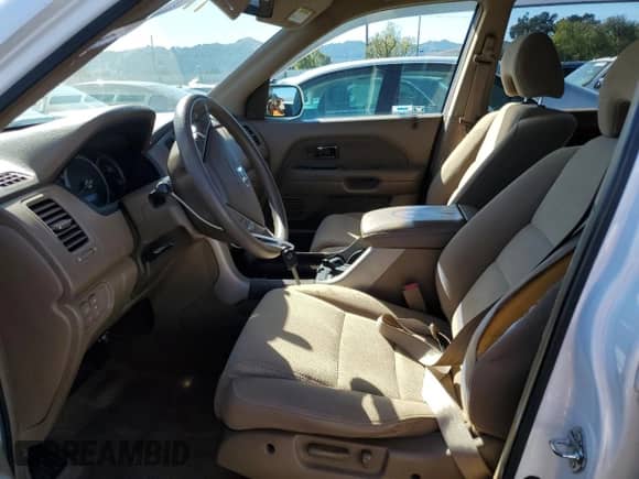 2008 Honda Pilot EX с VIN 5FNYF18468B050249, выставлен на аукционе Copart как лот 82286565 с пробегом 217 710 миль миль и Списание • Salvage title. История ставок и продаж доступна на DreamBid. Изображение 7.