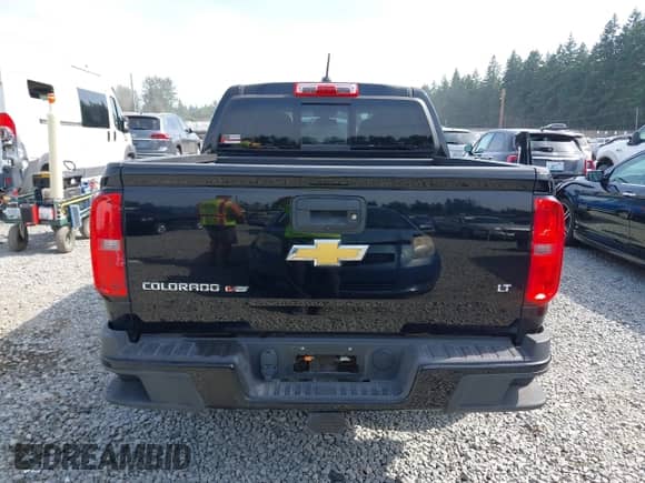2020 Chevrolet Colorado 4WD LT с VIN 1GCGTCEN5L1233382, выставлен на аукционе IAAI как лот 42489220 с пробегом 61 949 миль миль и . История ставок и продаж доступна на DreamBid. Изображение 16.