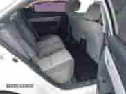 2019 Toyota Corolla L с VIN 5YFBURHE8KP888748, выставлен на аукционе IAAI как лот 42883263 с пробегом 67 278 миль миль и . История ставок и продаж доступна на DreamBid. Изображение 8.