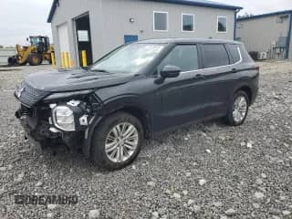 2024 Mitsubishi Outlander ES with VIN JA4J4UA89RZ003972, listed as a Copart auction lot 59650655 with 17,087 mi miles and Salvage title. Bid and sale history available at DreamBid. Image 1.
