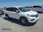2017 Honda Pilot EX with VIN 5FNYF5H30HB032702, listed as a Copart auction lot 81390145 with 109,451 mi miles and Salvage title. Bid and sale history available at DreamBid. Image 4.