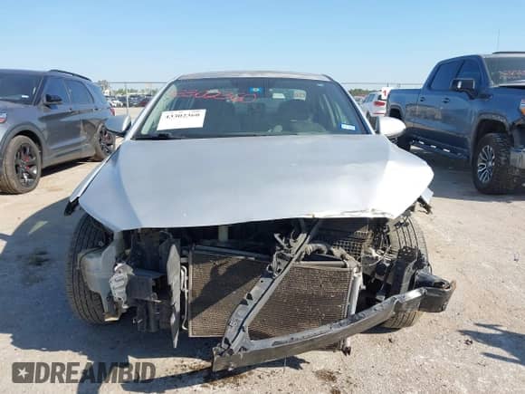 2017 Hyundai Elantra SE с VIN KMHD74LF3HU100503, выставлен на аукционе IAAI как лот 43302360 с пробегом 176 466 миль миль и . История ставок и продаж доступна на DreamBid. Изображение 13.