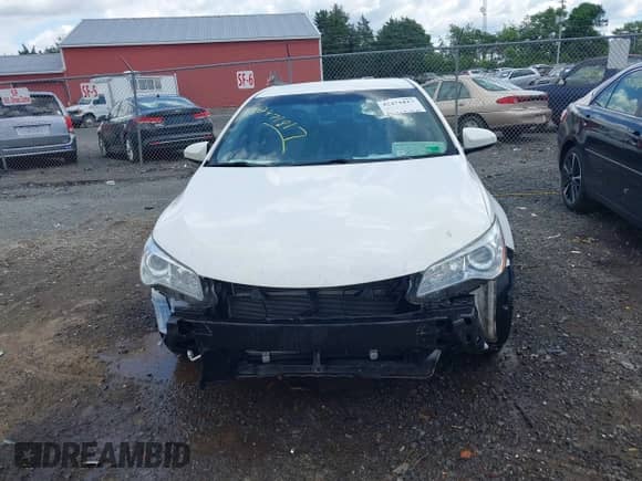 2015 Toyota Camry LE с VIN 4T1BD1FK3FU173634, выставлен на аукционе IAAI как лот 42471817 с пробегом 84 567 миль миль и . История ставок и продаж доступна на DreamBid. Изображение 13.