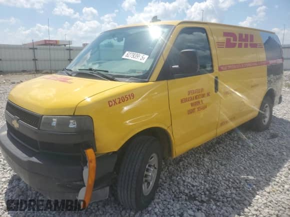 2020 Chevrolet Express Cargo с VIN 1GCWGAFPXL1252272, выставлен на аукционе Copart как лот 62793995 с пробегом 293 647 миль миль и Списание • Salvage title. История ставок и продаж доступна на DreamBid. Изображение 1.