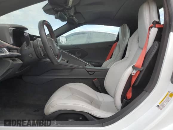 2022 Chevrolet Corvette 1LT с VIN 1G1YA3D44N5120675, выставлен на аукционе Copart как лот 84936964 с пробегом Не указан миль и Чистый • Clean title. История ставок и продаж доступна на DreamBid. Изображение 7.