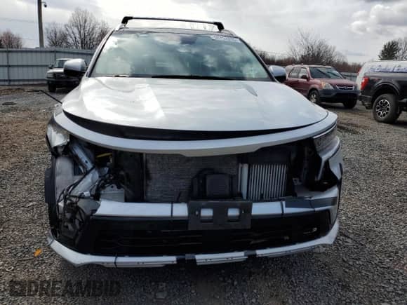 2022 Kia Sorento SX Prestige with VIN KNDRMDLH4N5101881, listed as a Copart auction lot 50752835 with 83,737 mi miles and Clean title. Bid and sale history available at DreamBid. Image 5.