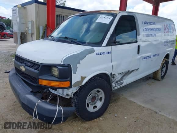 2012 Chevrolet Express Cargo with VIN 1GCWGFCA0C1120456, listed as a IAAI auction lot 42781725 with 118,485 mi miles and . Bid and sale history available at DreamBid. Image 2.