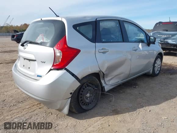 2015 Nissan Note S Plus with VIN 3N1CE2CP2FL424782, listed as a IAAI auction lot 43533075 with 169,464 mi miles and . Bid and sale history available at DreamBid. Image 4.