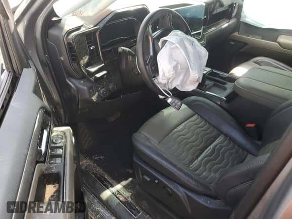 2024 Chevrolet Silverado 1500 ZR2 с VIN 3GCUDHEL4RG135689, выставлен на аукционе Copart как лот 57607265 с пробегом Не указан миль и Списание • Salvage title. История ставок и продаж доступна на DreamBid. Изображение 8.