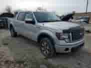 2011 Ford F-150 XLT z VIN 1FTFW1ET7BFC57030, wystawiony jako Copart lot #44465385 z przebiegiem 178 644 mil mil oraz Czysty tytuł • Clean title. Historia ofert i sprzedaży dostępna na DreamBid. Obrazek 4.