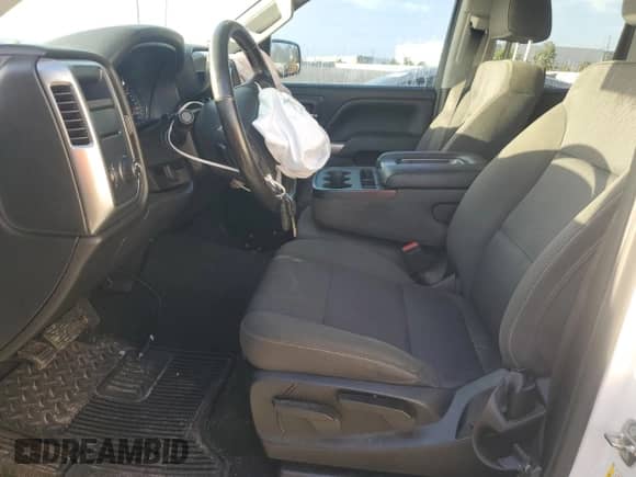 2018 Chevrolet Silverado 1500 LT с VIN 1GCRCREC5JZ181910, выставлен на аукционе Copart как лот 85835015 с пробегом 81 394 миль миль и Списание • Salvage title. История ставок и продаж доступна на DreamBid. Изображение 7.