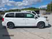 2017 Dodge Grand Caravan SXT с VIN 2C4RDGCG9HR813951, выставлен на аукционе IAAI как лот 43395029 с пробегом 204 270 миль миль и . История ставок и продаж доступна на DreamBid. Изображение 14.