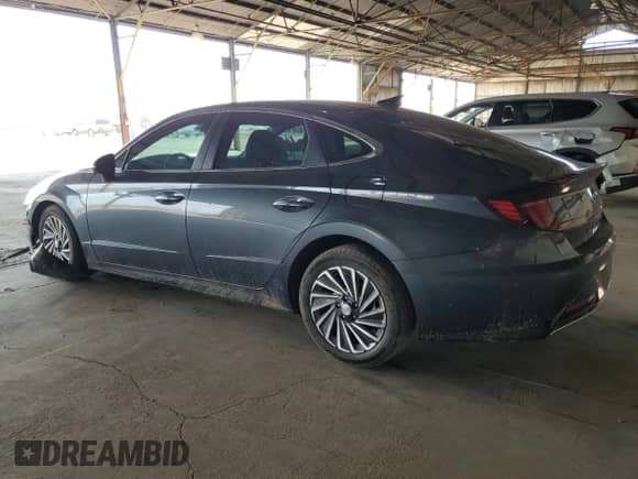 2023 Hyundai Sonata Limited с VIN KMHL54JJ5PA061602, выставлен на аукционе Copart как лот 71553595 с пробегом 44 183 миль миль и Списание • Salvage title. История ставок и продаж доступна на DreamBid. Изображение 2.