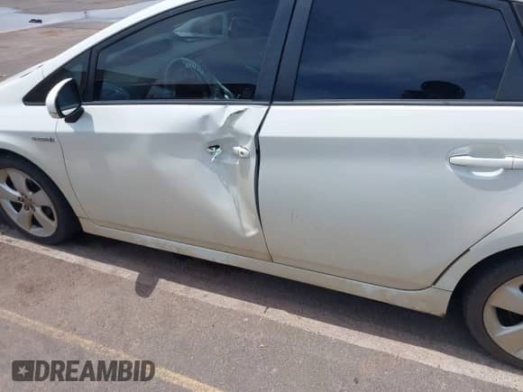 2012 Toyota Prius One с VIN JTDKN3DU8C1554975, выставлен на аукционе IAAI как лот 42597559 с пробегом 130 975 миль миль и . История ставок и продаж доступна на DreamBid. Изображение 6.