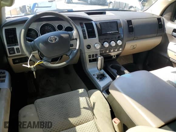 2007 Toyota Tundra SR5 z VIN 5TFBV54167X027182, wystawiony jako Copart lot #89721585 z przebiegiem 166 764 mil mil oraz Szkoda całkowita • Salvage title. Historia ofert i sprzedaży dostępna na DreamBid. Obrazek 8.