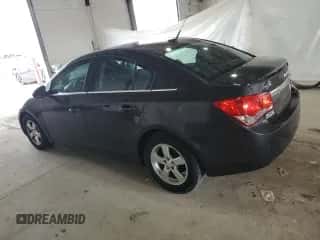 2014 Chevrolet Cruze 1LT z VIN 1G1PC5SB5E7424198, wystawiony jako Copart lot #61840515 z przebiegiem 266 344 mil mil oraz Nie do naprawy • Non repairable. Historia ofert i sprzedaży dostępna na DreamBid. Obrazek 2.