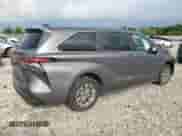 2022 Toyota Sienna XLE z VIN 5TDYSKFC8NS041426, wystawiony jako Copart lot #68345645 z przebiegiem Nie podano mil oraz Nie do naprawy • Non repairable. Historia ofert i sprzedaży dostępna na DreamBid. Obrazek 3.