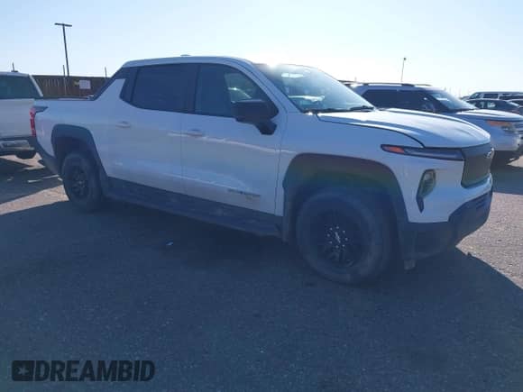 2024 Chevrolet Silverado EV Work Truck z VIN 1GC10UED7RU202184, wystawiony jako IAAI lot #42660300 z przebiegiem 10 708 mil mil oraz . Historia ofert i sprzedaży dostępna na DreamBid. Obrazek 1.