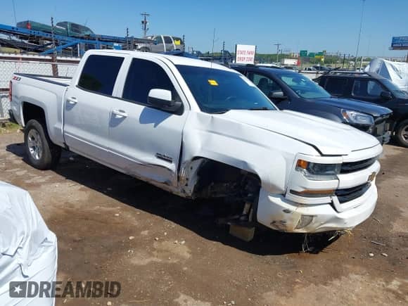 2018 Chevrolet Silverado 1500 LT с VIN 3GCUKREC5JG596495, выставлен на аукционе IAAI как лот 42834463 с пробегом 116 464 миль миль и . История ставок и продаж доступна на DreamBid. Изображение 1.