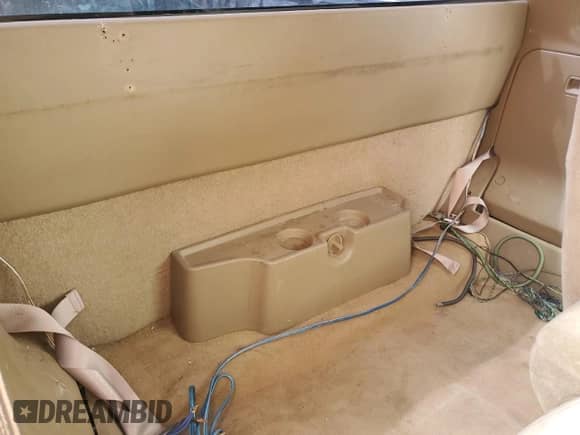 1998 Chevrolet S-10 LS с VIN 1GCCS1946WK269927, выставлен на аукционе Copart как лот 70216375 с пробегом 198 059 миль миль и Списание • Salvage title. История ставок и продаж доступна на DreamBid. Изображение 10.
