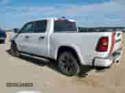 2025 Ram 1500 Big Horn z VIN 1C6RREFP3SN616108, wystawiony jako Copart lot #67077085 z przebiegiem 1 756 mil mil oraz Szkoda całkowita • Salvage title. Historia ofert i sprzedaży dostępna na DreamBid. Obrazek 2.