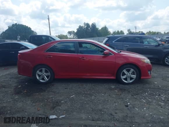 2014 Toyota Camry L with VIN 4T1BF1FK9EU867849, listed as a IAAI auction lot 43276431 with 107,110 mi miles and . Bid and sale history available at DreamBid. Image 13.