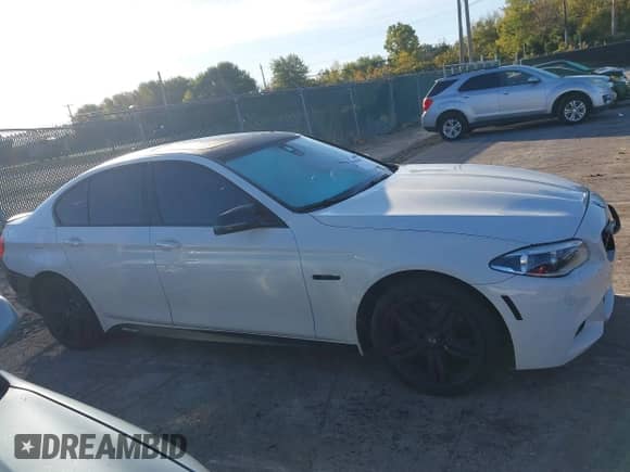 2015 BMW 5 Series 535i xDrive with VIN WBA5B3C50FD544229, listed as a IAAI auction lot 43406645 with 88,062 mi miles and . Bid and sale history available at DreamBid. Image 14.