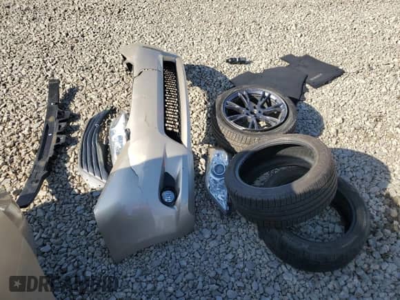 2013 Toyota Sienna XLE AAS with VIN 5TDYK3DC2DS356679, listed as a Copart auction lot 85183895 with 148,252 mi miles and Salvage title. Bid and sale history available at DreamBid. Image 13.