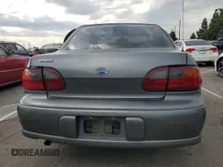 2005 Chevrolet Malibu Classic z VIN 1G1ND52FX5M181612, wystawiony jako Copart lot #85498165 z przebiegiem 139 062 mil mil oraz Szkoda całkowita • Salvage title. Historia ofert i sprzedaży dostępna na DreamBid. Obrazek 6.