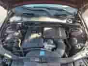 2007 BMW 3 Series 335i z VIN WBAWL73517PX49387, wystawiony jako Copart lot #71611705 z przebiegiem 81 292 mil mil oraz Szkoda całkowita • Salvage title. Historia ofert i sprzedaży dostępna na DreamBid. Obrazek 11.