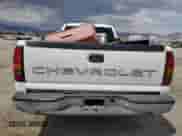 2000 Chevrolet Silverado 1500 с VIN 1GCEC14W4YE217549, выставлен на аукционе Copart как лот 65739615 с пробегом 62 430 миль миль и Списание • Salvage title. История ставок и продаж доступна на DreamBid. Изображение 6.