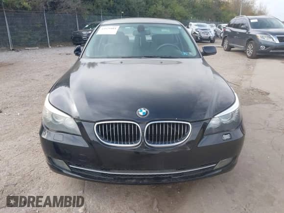 2009 BMW 5 Series 528i xDrive with VIN WBANV13569C156122, listed as a IAAI auction lot 43529484 with 173,996 mi miles and . Bid and sale history available at DreamBid. Image 6.