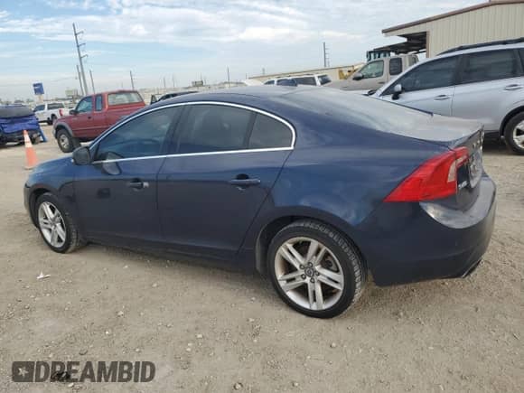 2015 Volvo S60 T5 Drive-E Premier z VIN YV140MFK0F2337440, wystawiony jako Copart lot #87034325 z przebiegiem 112 139 mil mil oraz Czysty tytuł • Clean title. Historia ofert i sprzedaży dostępna na DreamBid. Obrazek 2.