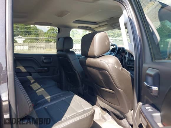 2015 GMC Sierra 1500 Denali with VIN 3GTU2WEC9FG379148, listed as a IAAI auction lot 42869236 with 118,262 mi miles and . Bid and sale history available at DreamBid. Image 8.