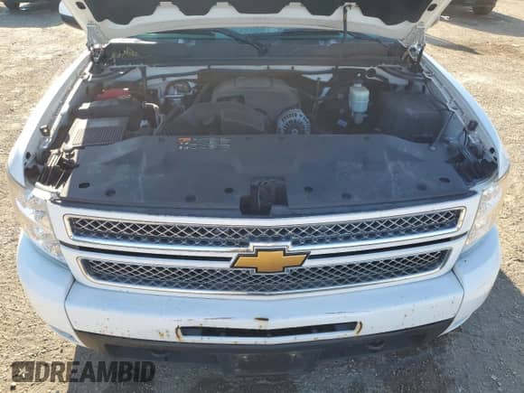 2013 Chevrolet Silverado 1500 LTZ z VIN 1GCRKTE7XDZ351847, wystawiony jako Copart lot #70548135 z przebiegiem 99 184 mil mil oraz Szkoda całkowita • Salvage title. Historia ofert i sprzedaży dostępna na DreamBid. Obrazek 11.