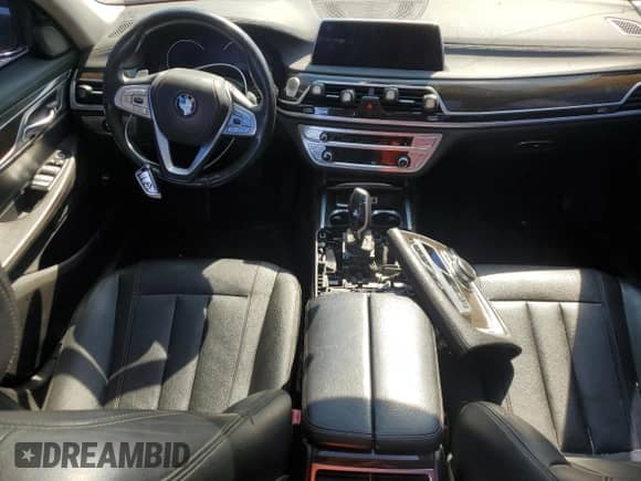 2017 BMW 7 Series 740i xDrive with VIN WBA7E4C51HGU99759, listed as a Copart auction lot 69507875 with 171,950 mi miles and Clean title. Bid and sale history available at DreamBid. Image 8.