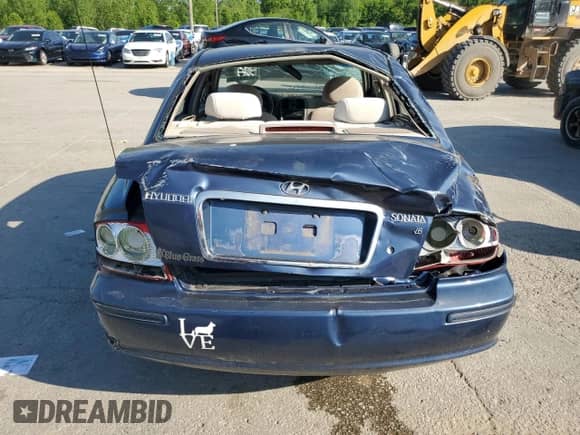 2004 Hyundai Sonata with VIN KMHWF25H14A989053, listed as a Copart auction lot 54764335 with 141,958 mi miles and Salvage title. Bid and sale history available at DreamBid. Image 6.