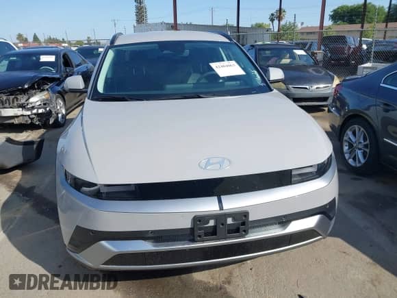 2025 Hyundai Ioniq 5 SEL z VIN 7YAKN4DA3SY003346, wystawiony jako IAAI lot #42404063 z przebiegiem 2 356 mil mil oraz . Historia ofert i sprzedaży dostępna na DreamBid. Obrazek 12.