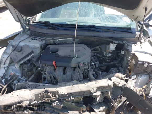 2015 Hyundai Sonata Limited с VIN 5NPE34AF1FH042261, выставлен на аукционе IAAI как лот 42518974 с пробегом 105 051 миль миль и . История ставок и продаж доступна на DreamBid. Изображение 10.