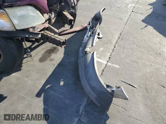 2003 Ford F-150 XL with VIN 1FTRX17W33NA89735, listed as a Copart auction lot 81902025 with 243,918 mi miles and Salvage title. Bid and sale history available at DreamBid. Image 12.