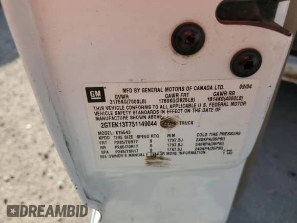2005 GMC Sierra 1500 SLE z VIN 2GTEK13T751149044, wystawiony jako Copart lot #81904825 z przebiegiem Nie podano mil oraz Szkoda całkowita • Salvage title. Historia ofert i sprzedaży dostępna na DreamBid. Obrazek 12.