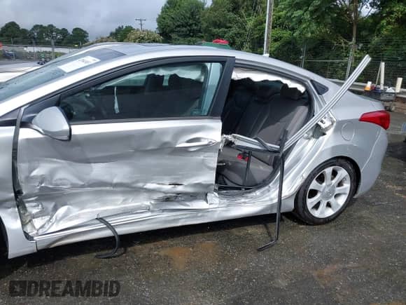 2012 Hyundai Elantra GLS with VIN KMHDH4AE3CU181552, listed as a IAAI auction lot 42964903 with 119,667 mi miles and . Bid and sale history available at DreamBid. Image 15.